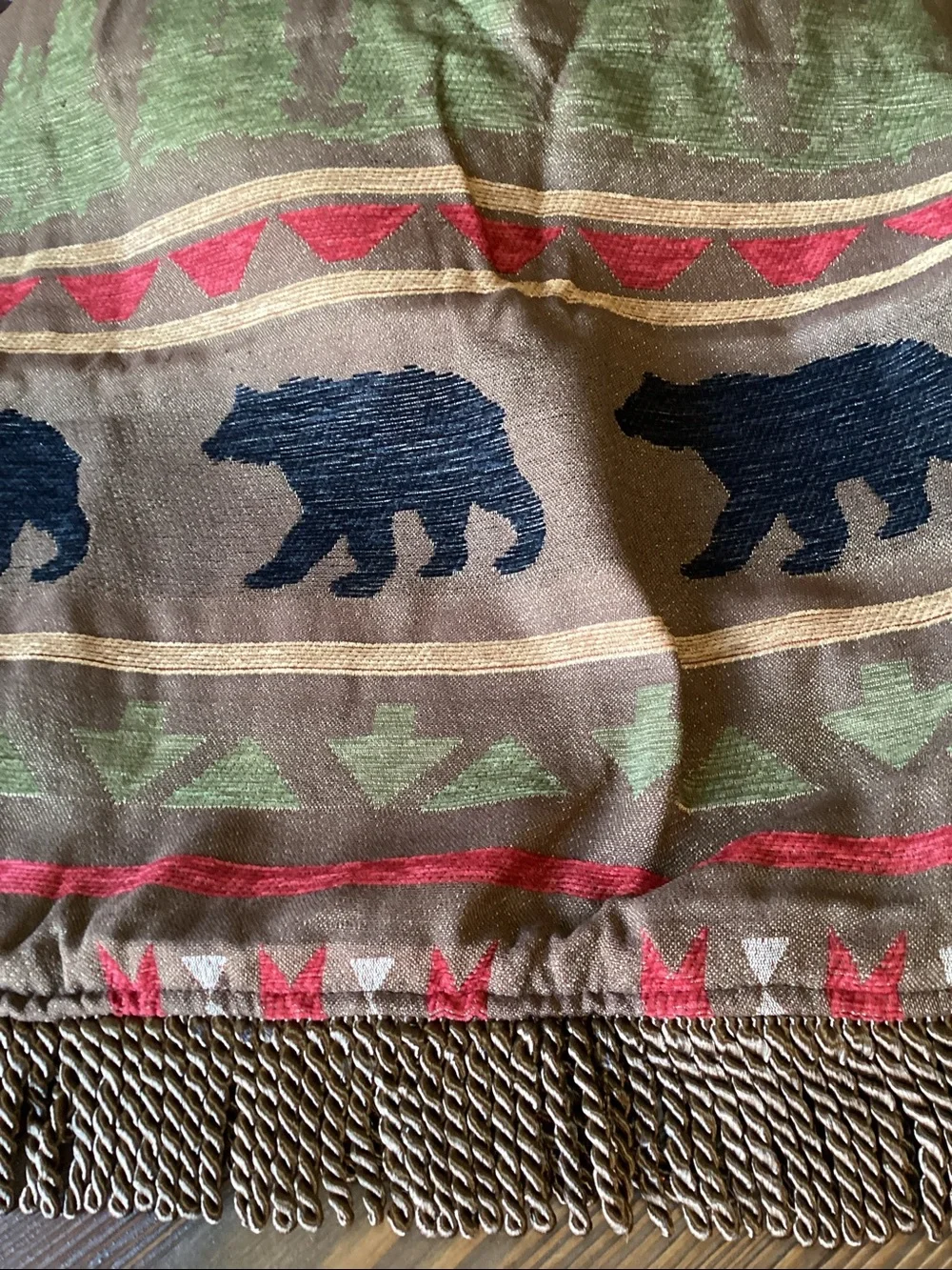 BNWT Bear Country Valance 54” x 18”